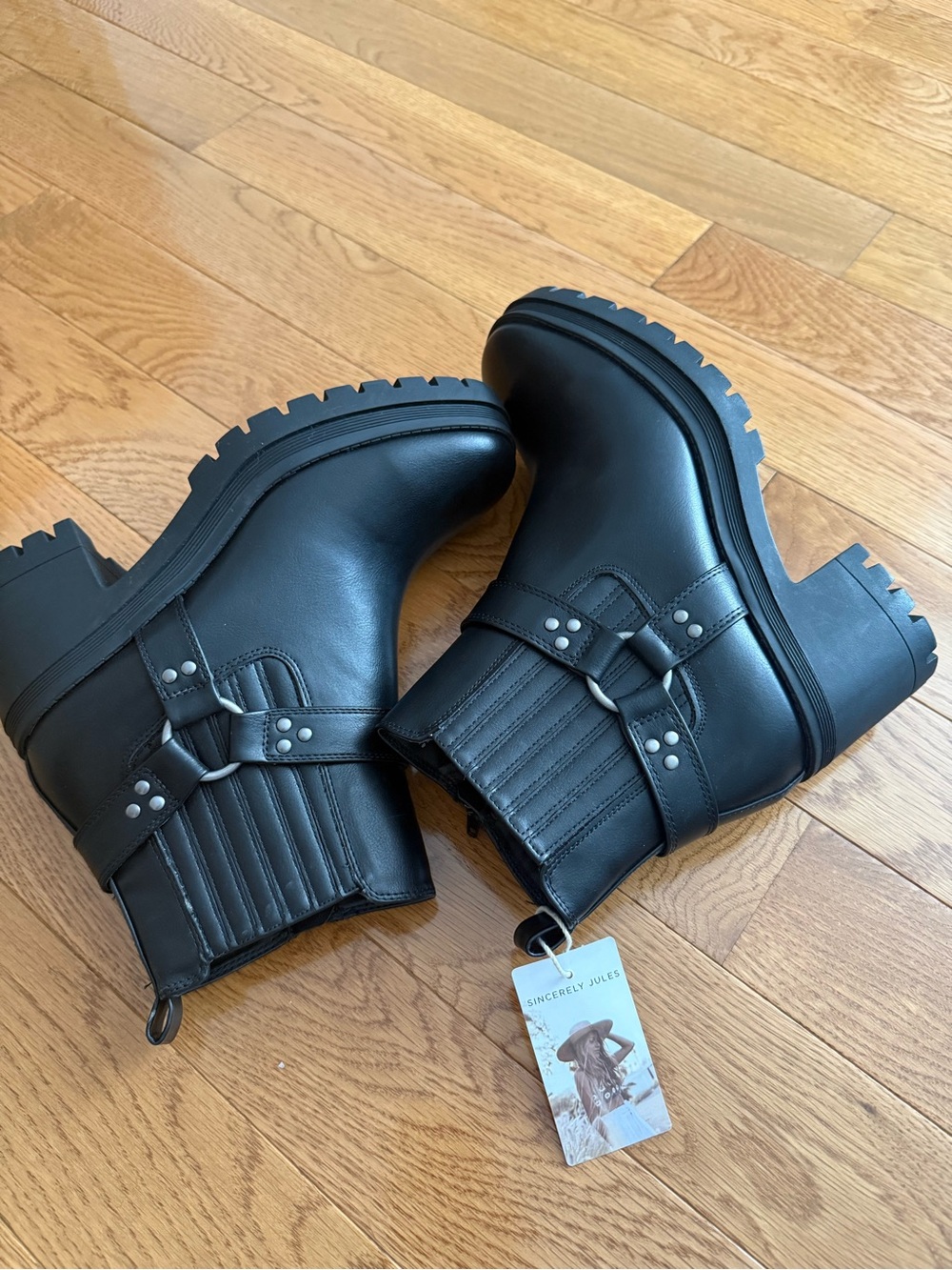 BRAND NEW SINCERITY JULES BOOTS 💞 - Picture 5 of 9